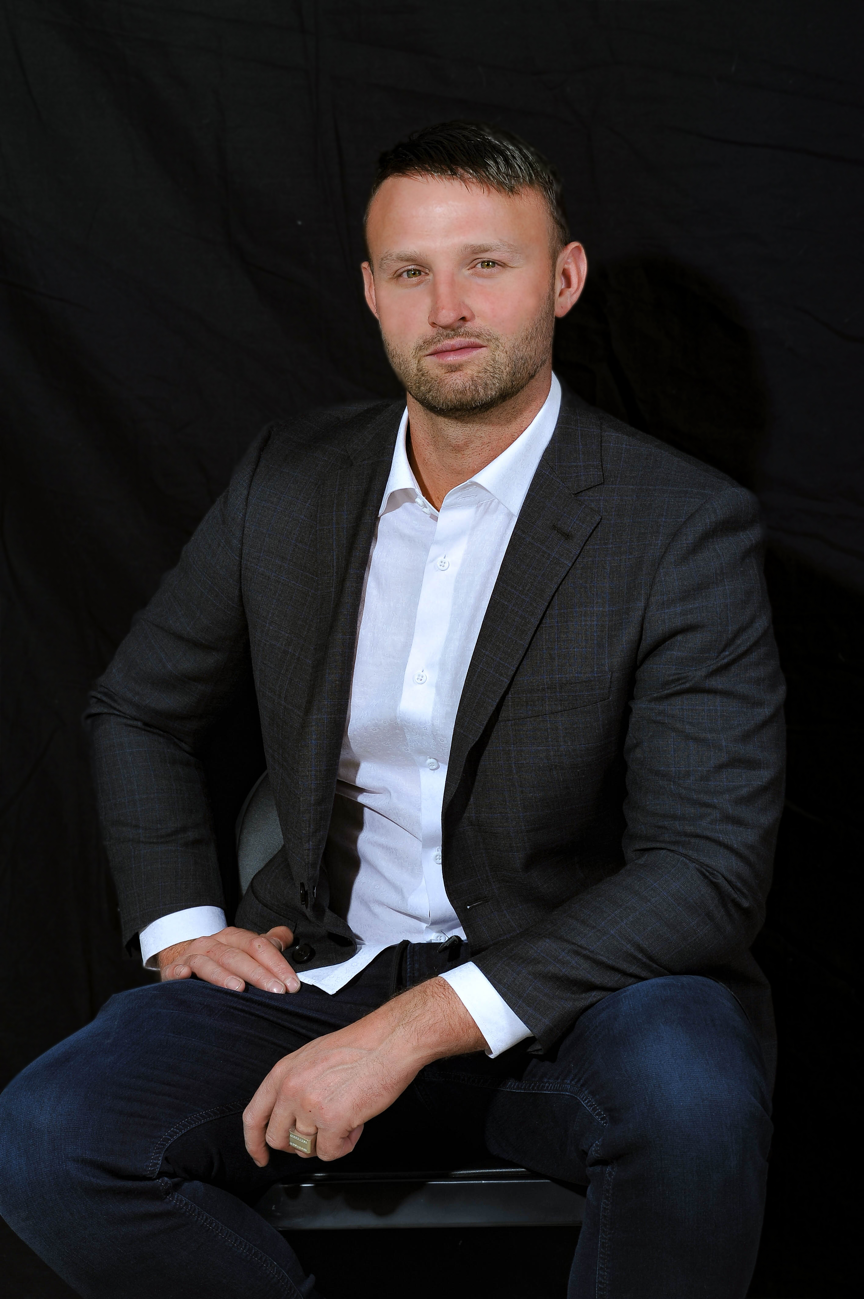 Alex Rudakov Business Portrait – Alex Ksenofontov